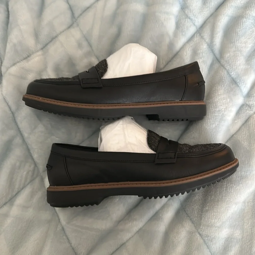 Clarks Women’s Raisie Eletta Penny Loafer in black tweed
